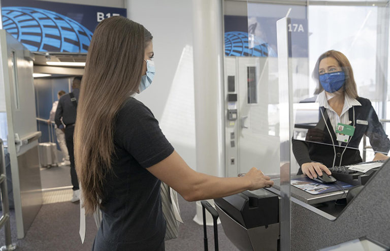 Prueba COVID-19 de United Airlines.