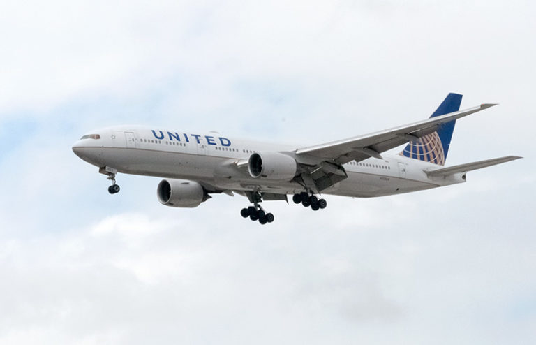 Boeing 777-200 de United Airlines.