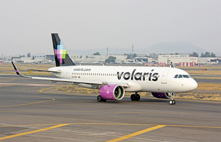 Airbus A320neo de Volaris en Ciudad de México.