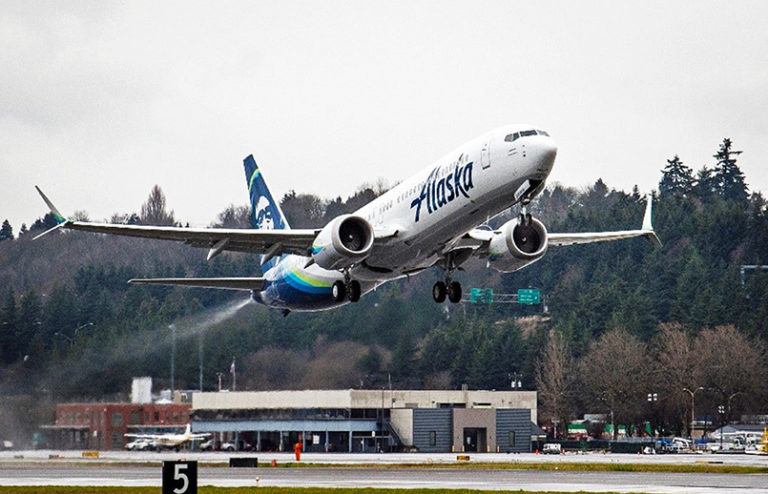 Boeing 737 MAX 9 de Alaska Airlines.