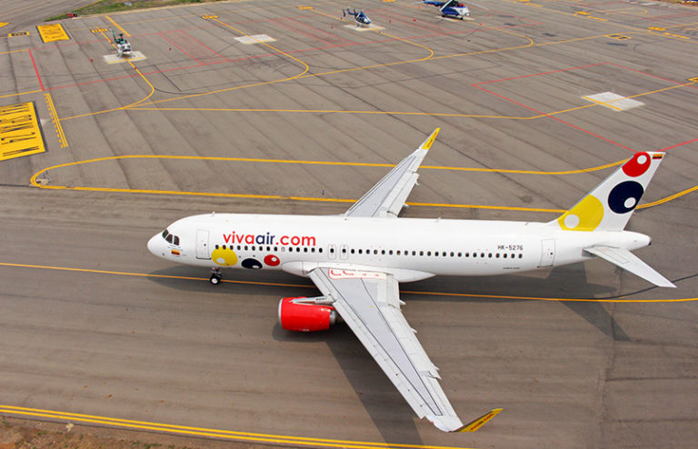 Airbus A320 de Viva Air en Cúcuta.