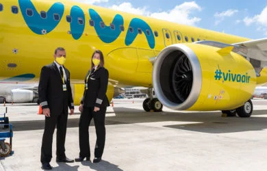 Tripulación de cabina de Viva.