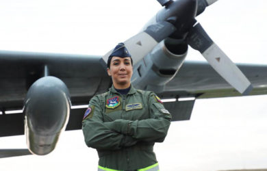 Andrea Silvana Díaz Bohórquez, teniente coronel al mando del Hércules C-130 de la FAC.