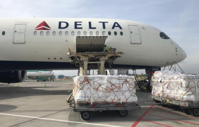 Transporte de carga en un Airbus A350 de Delta Air Lines.