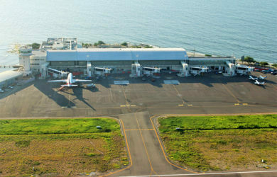 Vista aérea del Aeropuerto Simón Bolívar de Santa Marta.