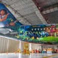 Airbus A320 de Avianca (N939AV), inspirado en la película "Encanto" de Disney.