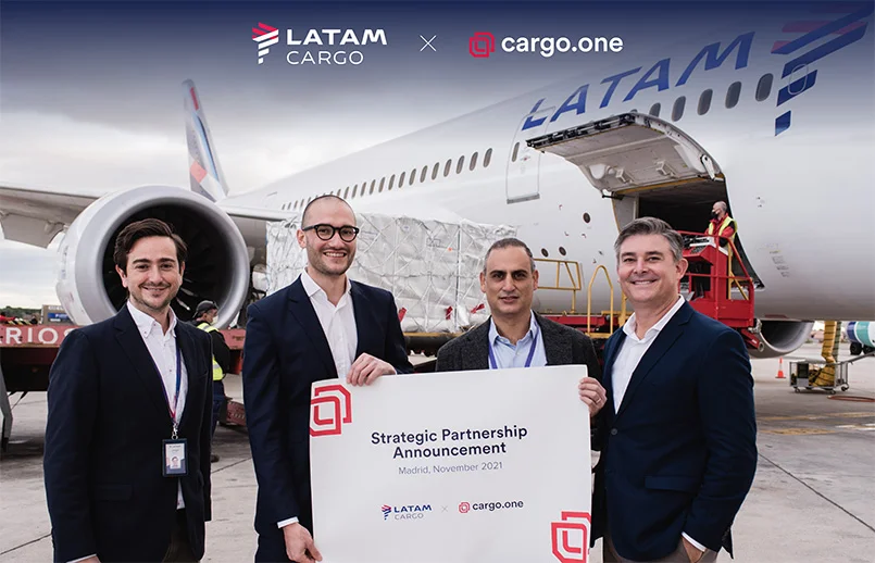 LATAM Cargo sella alianza estratégica con plataforma cargo.one