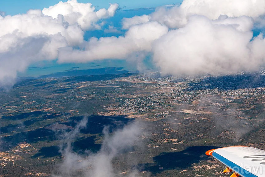 Vuelo inaugural de Sarpa entre Medellín y Riohacha (Embraer 145).