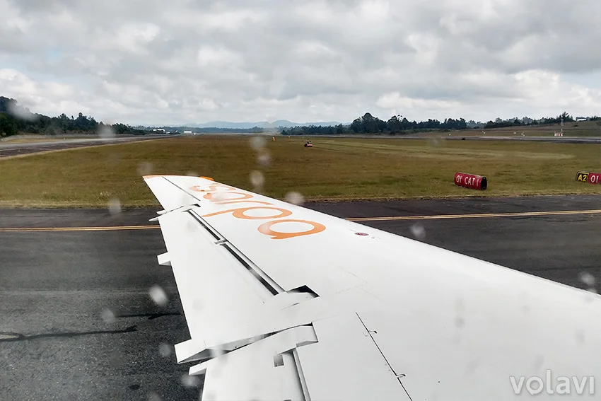 Vuelo inaugural de Sarpa entre Medellín y Riohacha (Embraer 145).