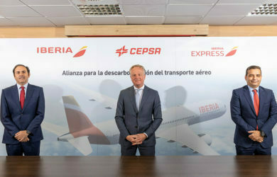 Acuerdo entre Iberia y Cepsa para descarbonización.
