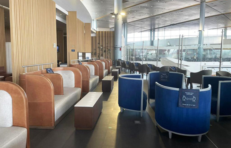 Sala VIP de LATAM Airlines en el aeropuerto Eldorado de Bogotá.