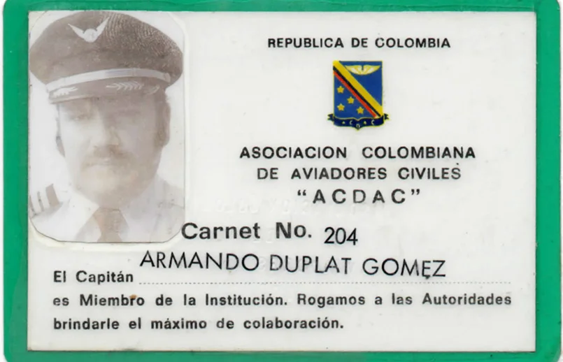 Capitán Armando Augusto Duplat Gómez, piloto colombiano.