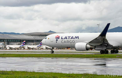 Boeing 767F de LATAM Cargo en Bogotá.