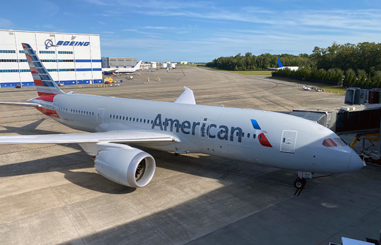 Boeing 787 de American Airlines.