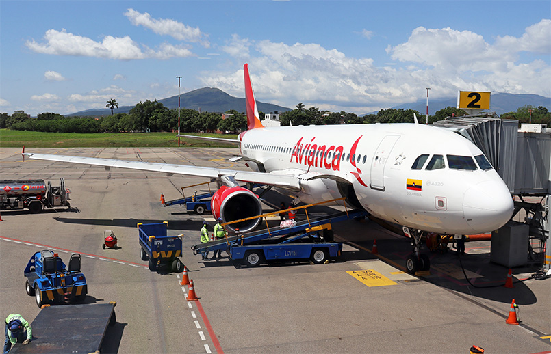 Vuelo inaugural de Avianca entre Medellín y Cúcuta.