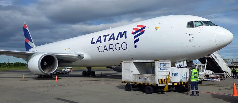 Boeing 767BCF de LATAM Cargo.