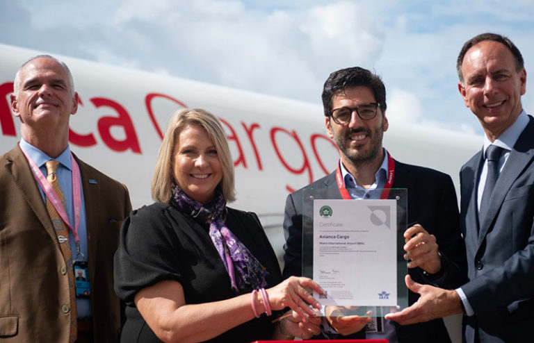 Certificación CEIV Fresh de Avianca.