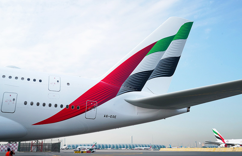 Nuevo esquema de pintura (livery) de Emirates en un Airbus A380.