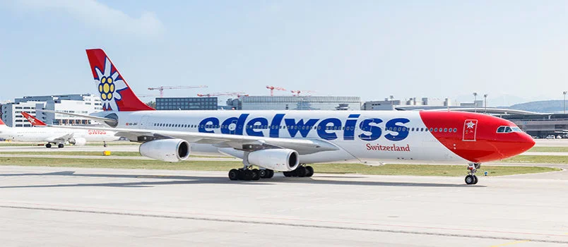 Edelweiss volará a Bogotá y Cartagena desde Zúrich Airbus A340-300 de Edelweiss en el Aeropuerto Internacional de Zúrich.