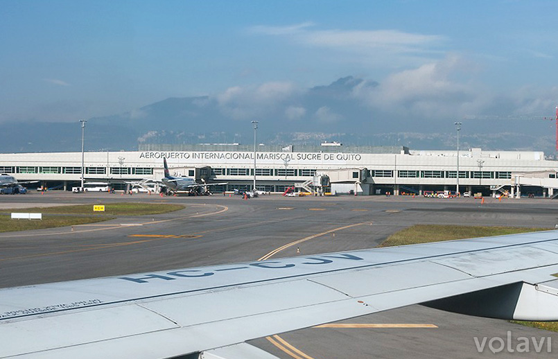 Plataforma del Aeropuerto Internacional Mariscal Sucre de Quito, Ecuador.