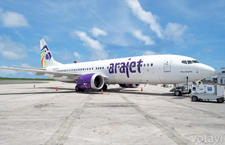 Boeing 737 MAX 8 de Arajet en el Aeropuerto Las Américas de Santo Domingo.