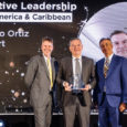 Estuardo Ortiz, director ejecutivo de JetSmart, recibió el premio "Executive Leadership para Latinoamérica y el Caribe".