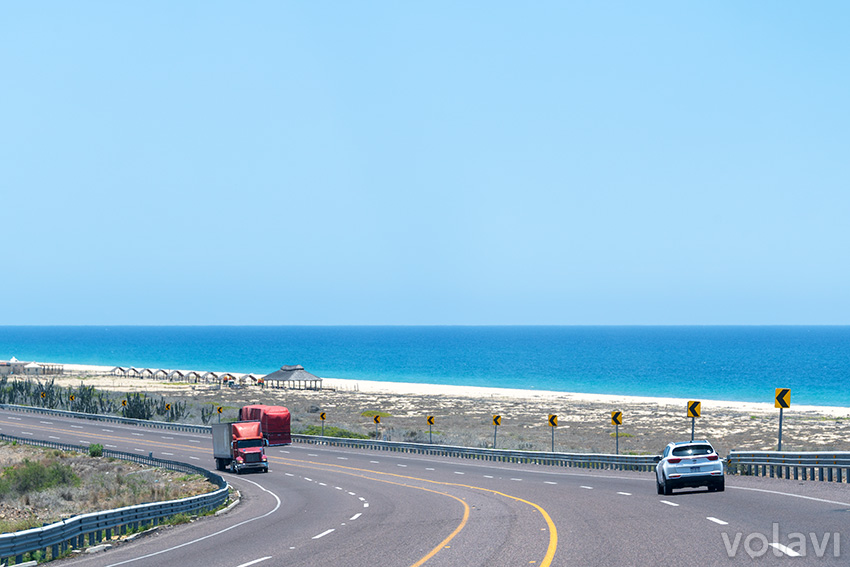 Carretera que comunica a Cabo San Lucas con San José del Cabo, México.