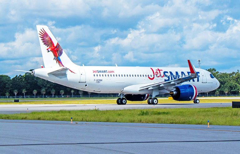 Entrega del primer Airbus A320neo para JetSmart, fabricado en Alabama y que operará en Colombia.