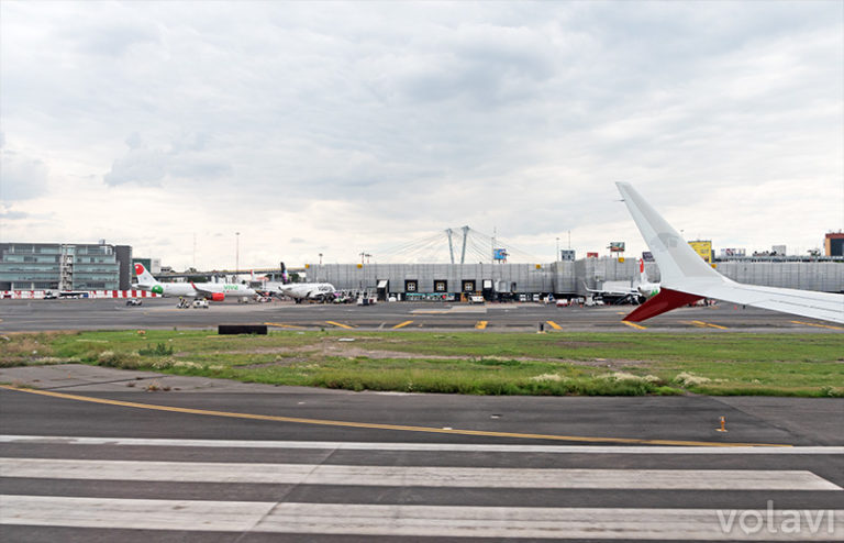 Vista de la Terminal 1 del Aeropuerto Internacional de la Ciudad de México-Benito Juárez.
