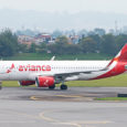 Airbus A320 (N956AV) de avianca con la nueva imagen en Bogotá.