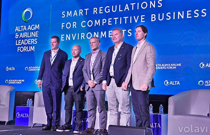 Panel de regulaciones inteligentes para la competitividad de ALTA Forum 2023.