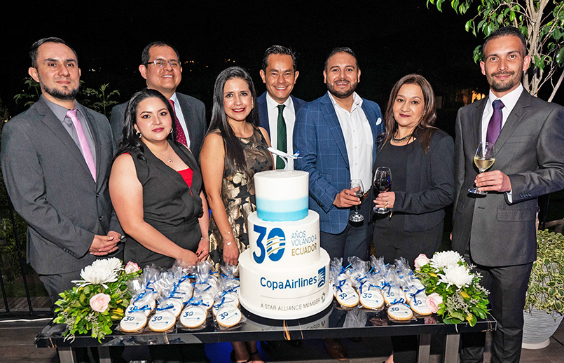 Celebración del aniversario No. 30 de Copa Airlines en Ecuador.