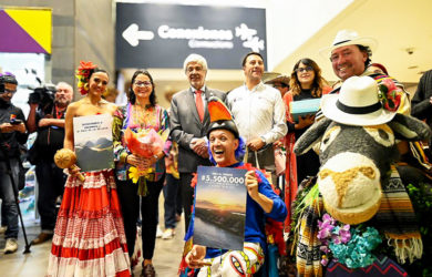 Celebración del visitante 5.500.000 de Colombia durante 2023.