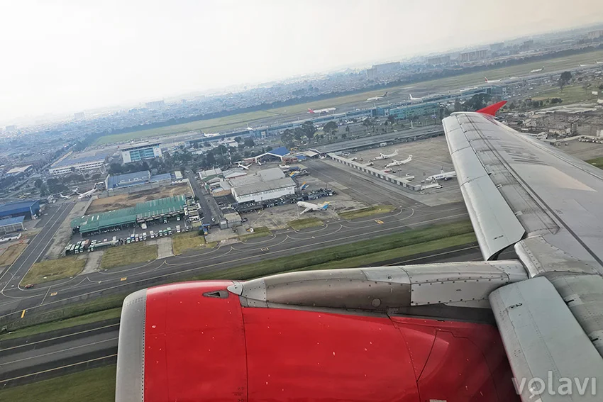 Despegue del vuelo inaugural de Avianca entre Bogotá y Caracas.