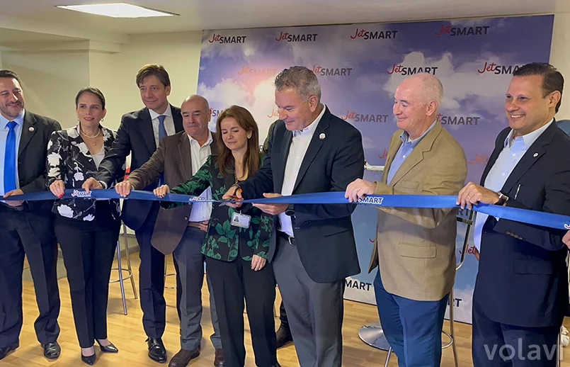 Vuelo inaugural de JetSmart Colombia.