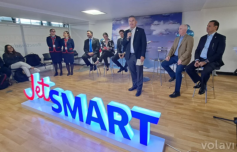 Vuelo inaugural de JetSmart Colombia.