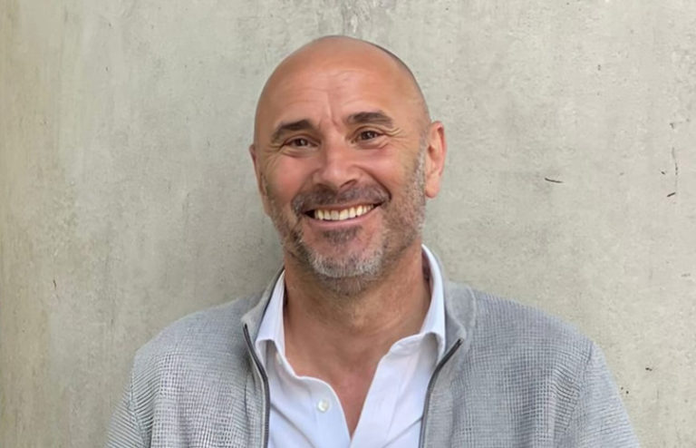 Rupert Stebbings, director comercial de ALMA.