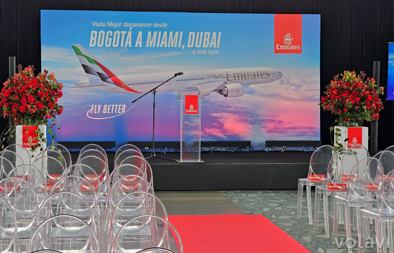 Evento de inauguración de los vuelos de Emirates a Bogotá en el Aeropuerto El Dorado.