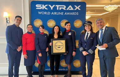 Entrega del premio a LATAM Airlines como "Mejor Aerolínea de Sudamérica" por Skytrax 2024.