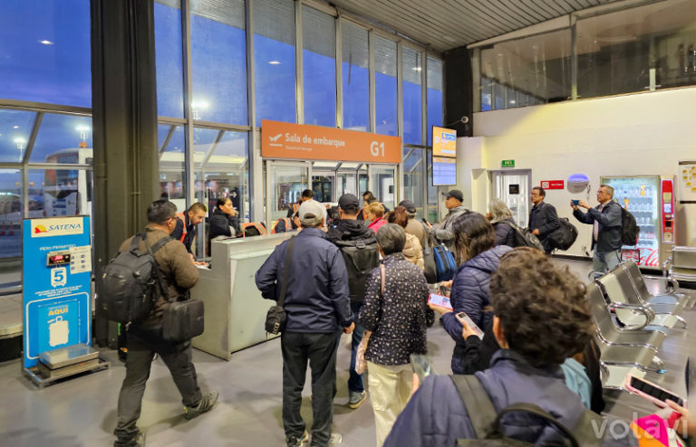 Sala de espera G1, del Terminal 2 de Bogotá, en el embarque del vuelo a Villavicencio.