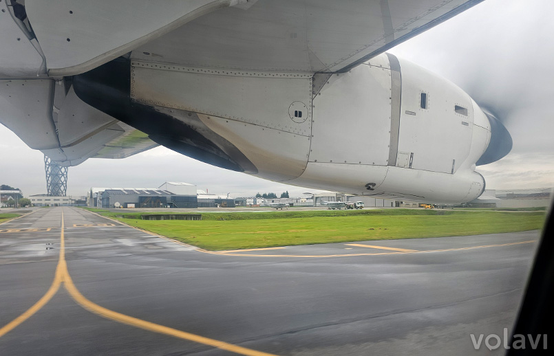 Vista desde la venta en el vuelo inaugural de Satena entre Bogotá y Villavicencio.