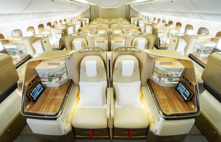 Nueva clase ejecutiva de Emirates en el Boeing 777-300ER.