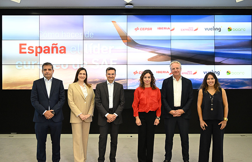 Acuerdo entre Iberia, Vueling, Iberia Express, Cepsa y BIOCIRC para promover el SAF en España.