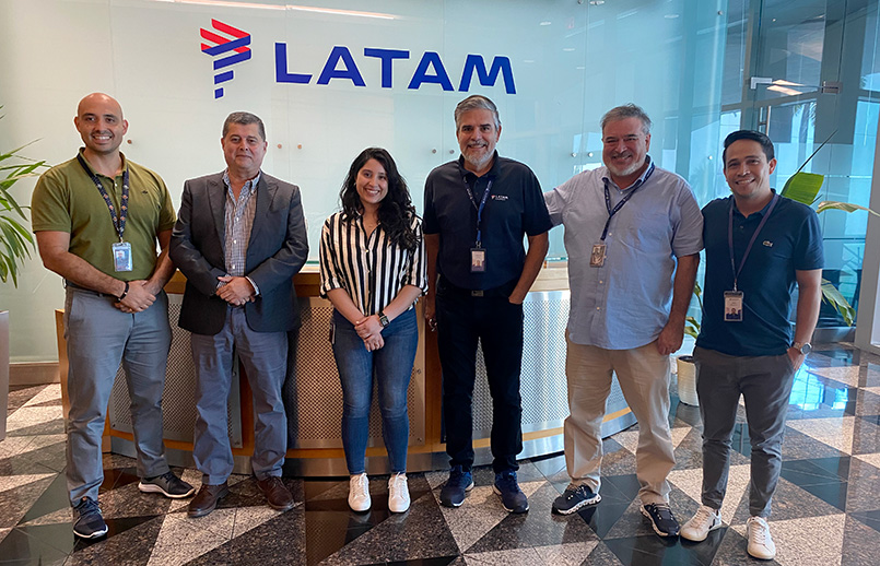 LATAM Cargo recibe la re-certificación CEIV Lithium Battery por parte de IATA.