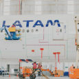 Instalación de "AeroShark" en los Boeing 777-300ER de LATAM Airlines.