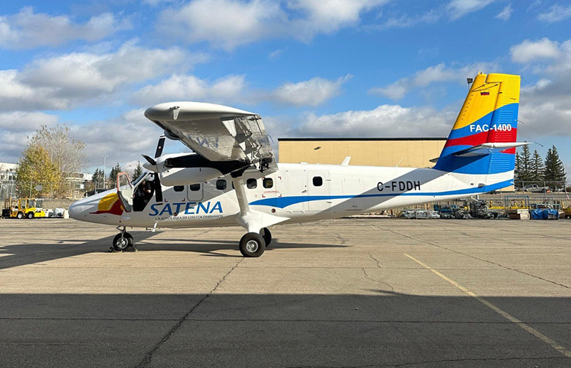 Entrega del prime Twin Otter DHC-6 de Satena en Calgary, Canadá.