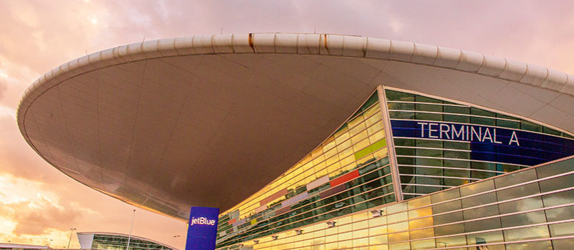 Terminal A del Aeropuerto Internacional Luis Muñoz Marín de San Juan, Puerto Rico.