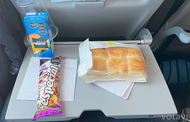 Combo 3 del menú a bordo de Avianca. Combo 3 del menú a bordo de Avianca.