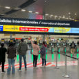 Área de salidas internacionales Aeropuerto Internacional El Dorado de Bogotá.