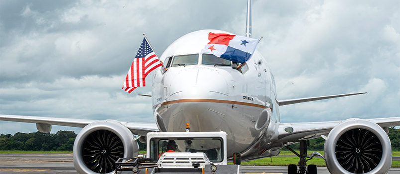 Boeing 737 MAX 9 de Copa Airlines operando el vuelo inaugural de Panamá a San Diego.